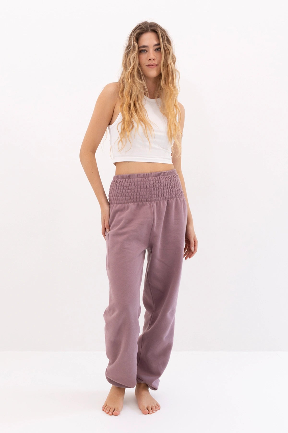 Pantalones bombachos cálidos para estar por casa color ciruela
