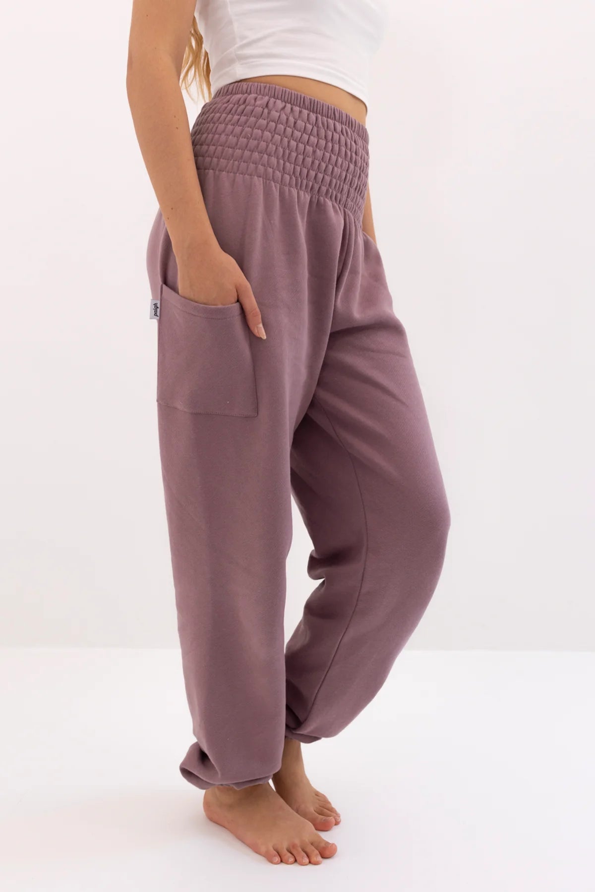 Pantalones bombachos cálidos para estar por casa color ciruela