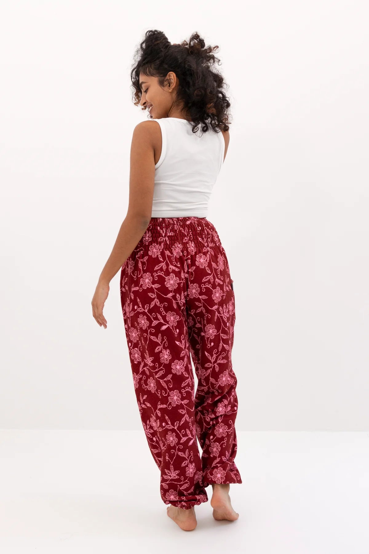 Pantalones bombachos cálidos para estar por casa flores silvestres