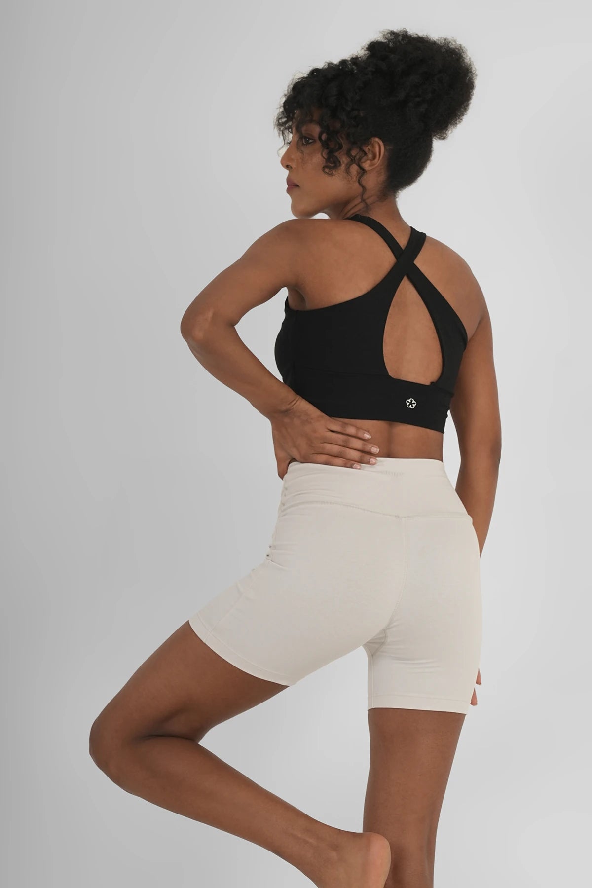 Elope Scotty Shorts Chalk White