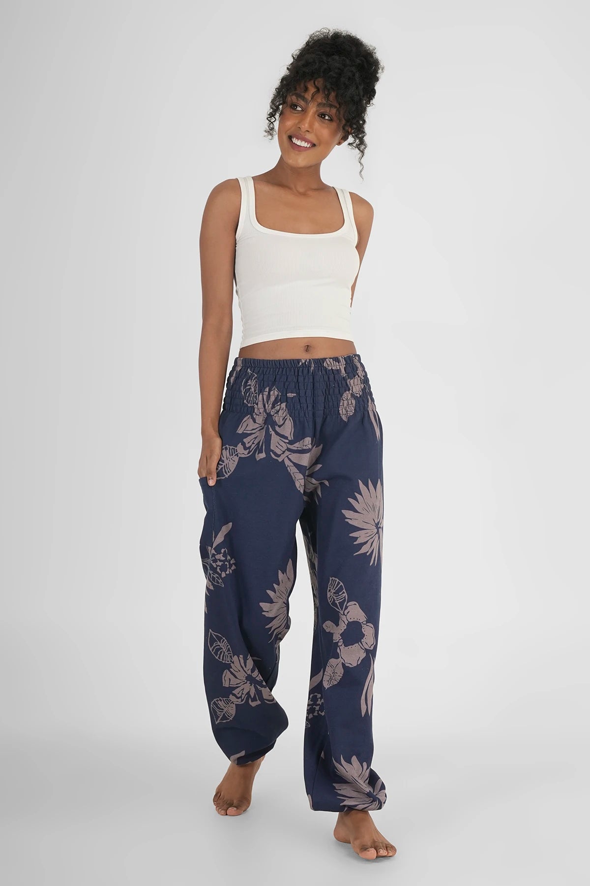 Caldi pantaloni harem per l'abbigliamento da casa ninfea blu scuro