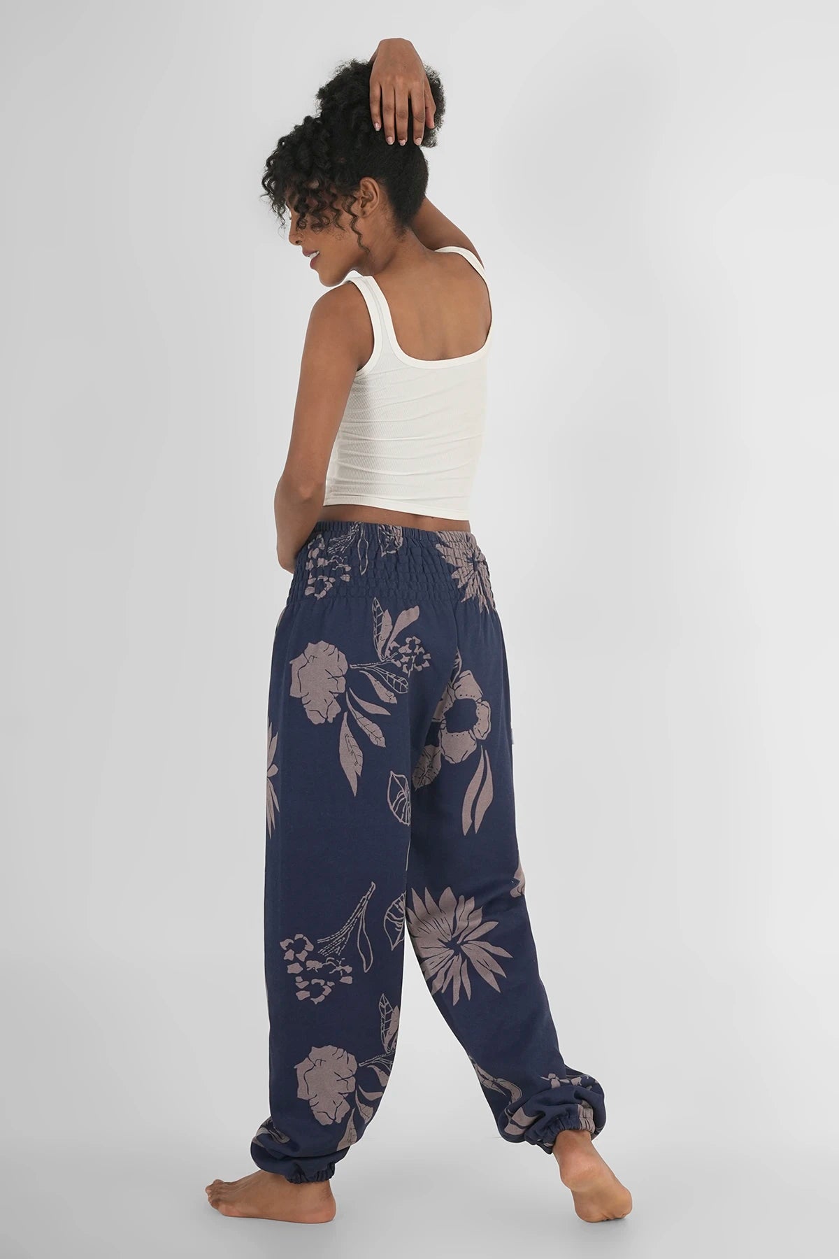 Caldi pantaloni harem per l'abbigliamento da casa ninfea blu scuro