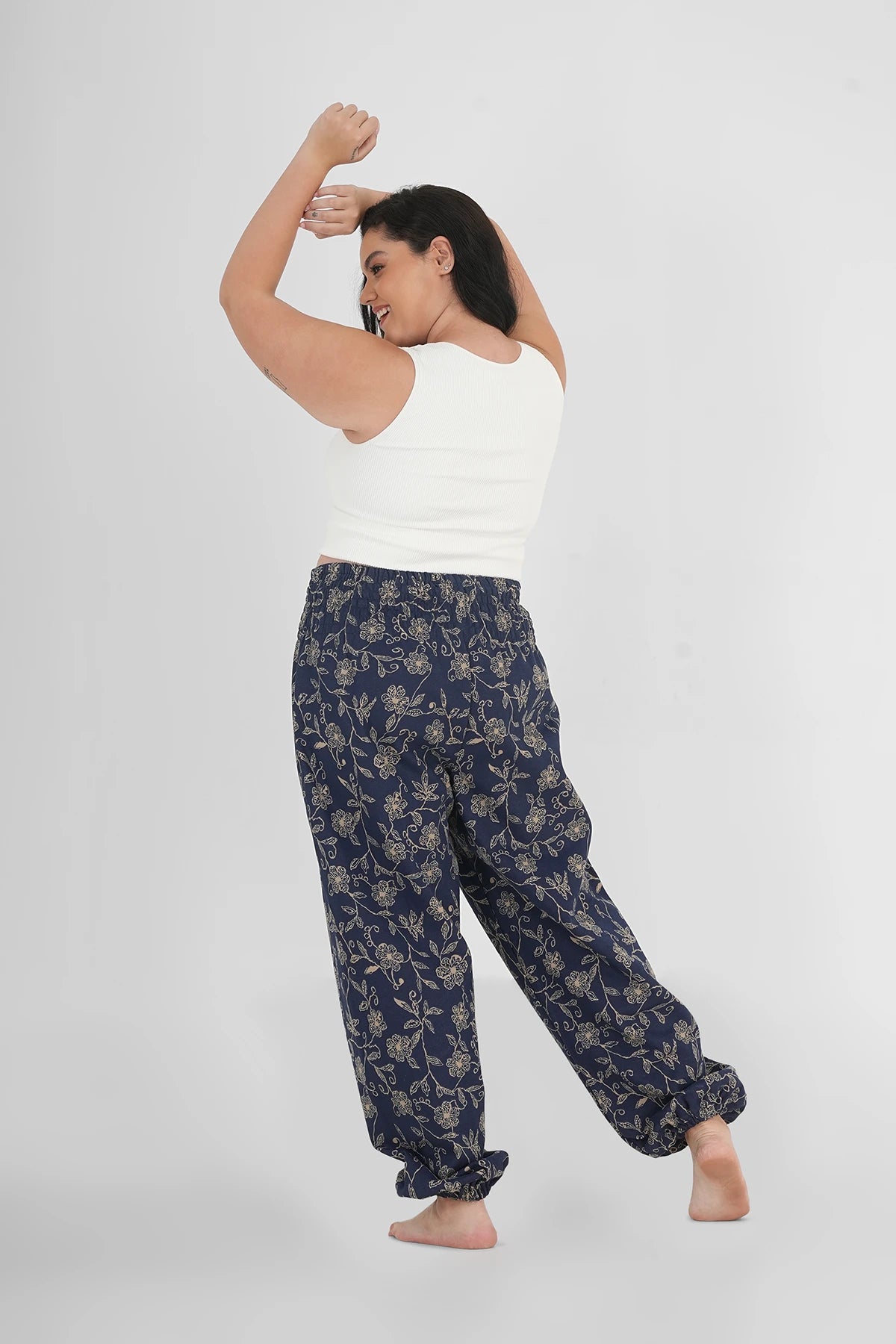 Warme Loungewear Haremshose Tiefblaue Wildblume