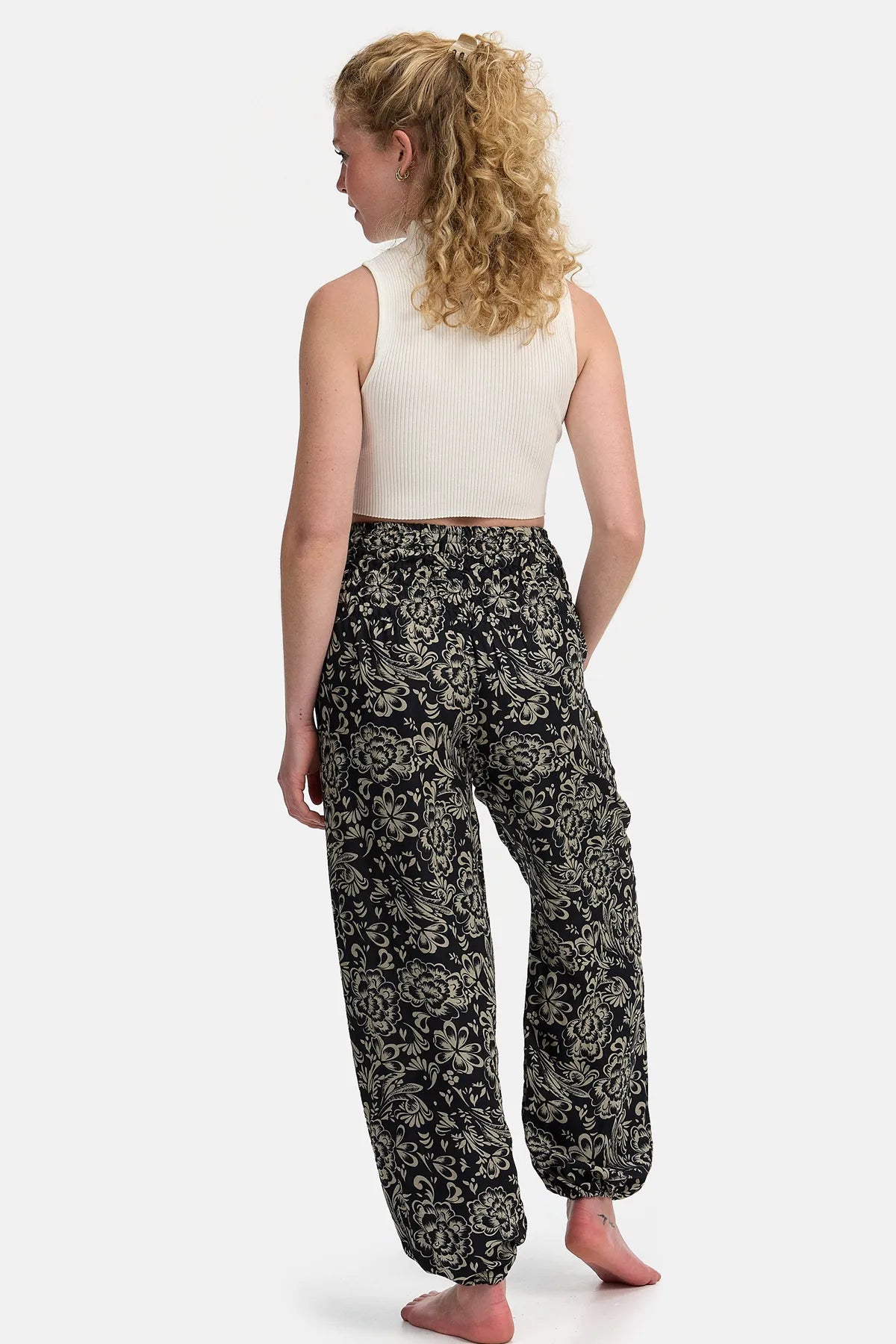 Sarouel fleur de rose noir
