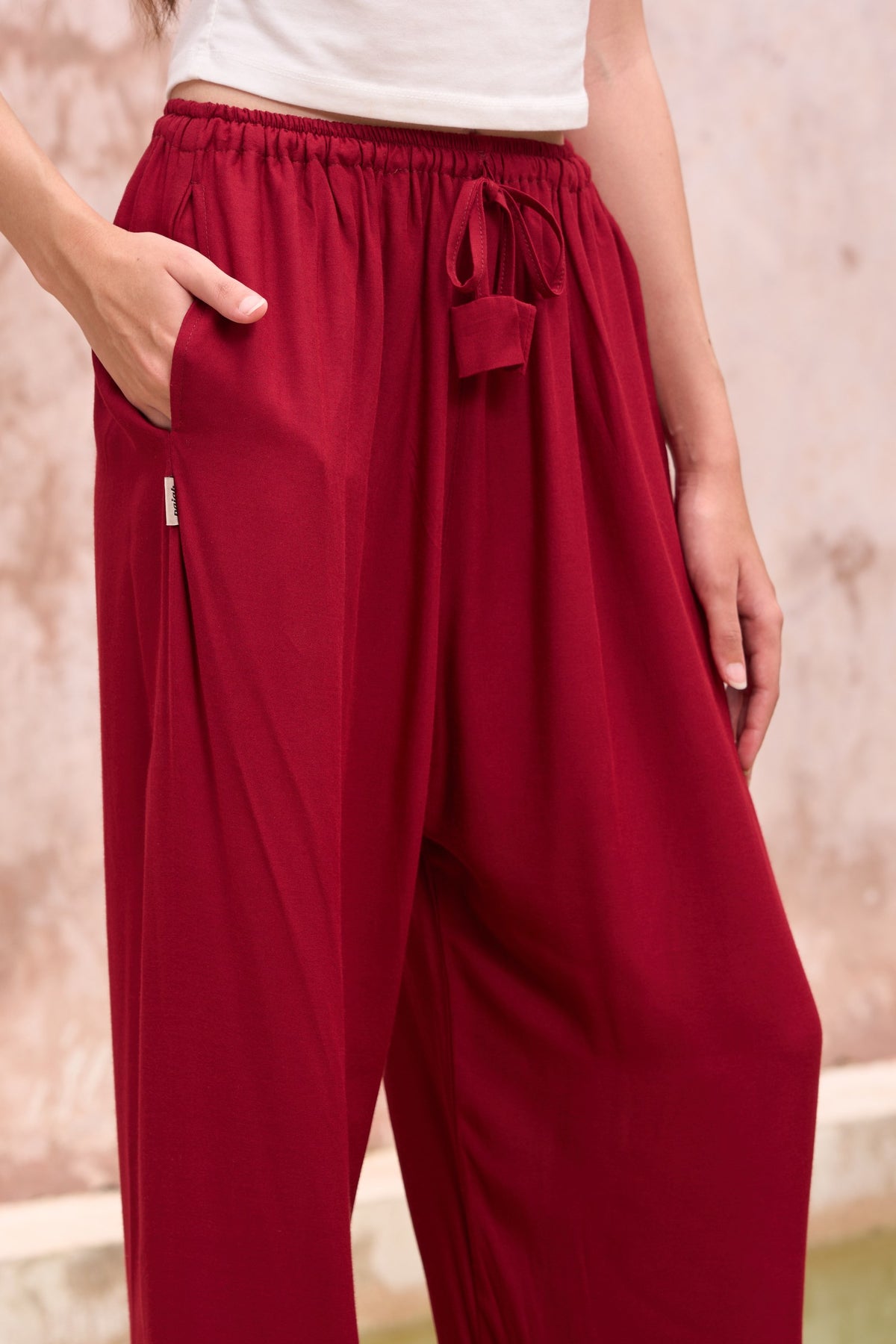 Chillerhose Weinrot