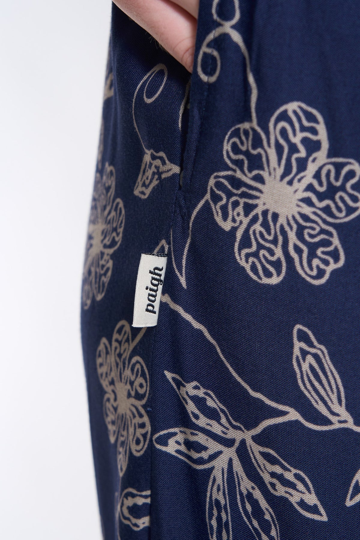 Chillerhose Tiefblaue Wildblume