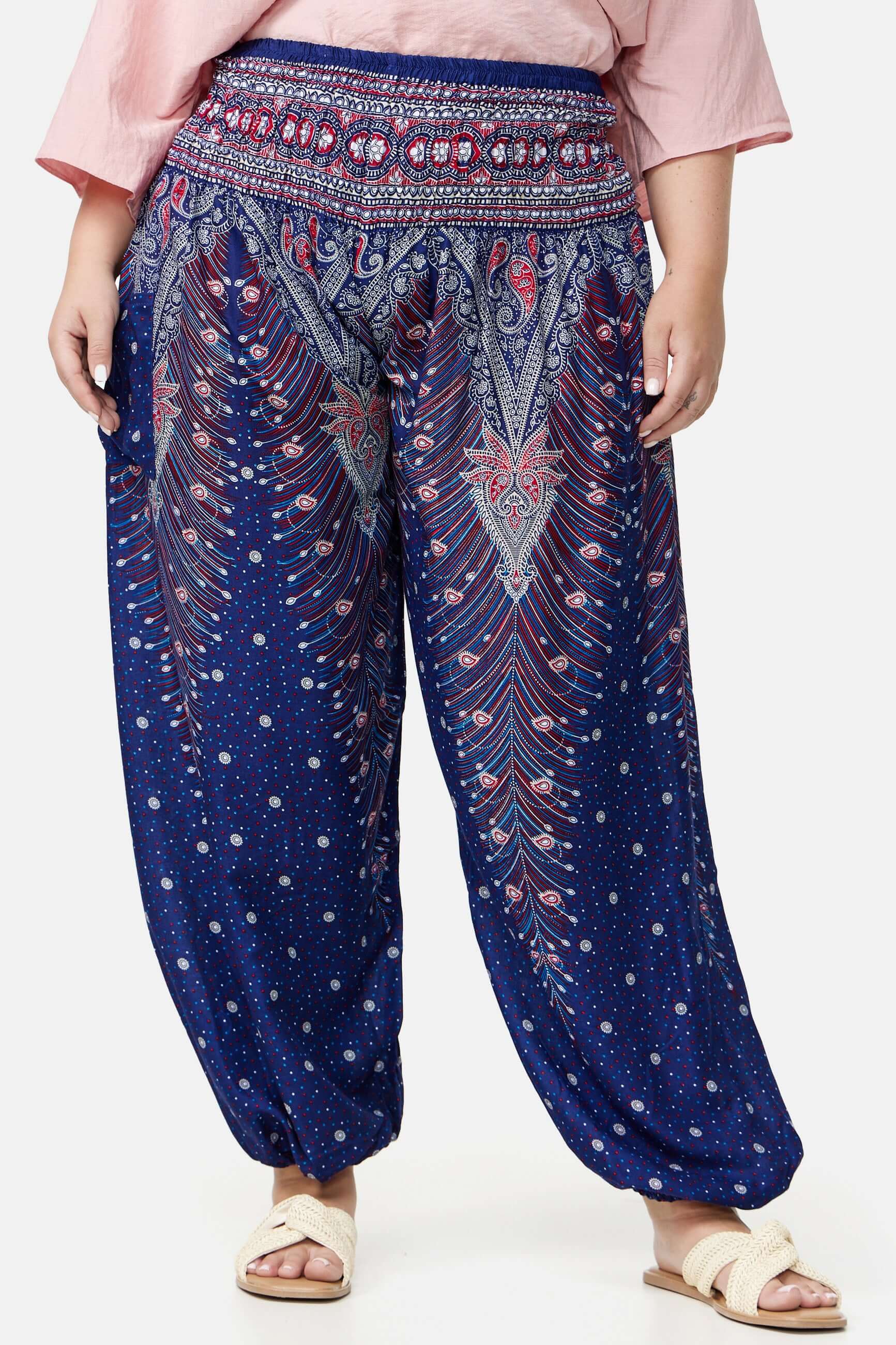 Haremshose Orientalische Nacht Plus Size von vorne close-up