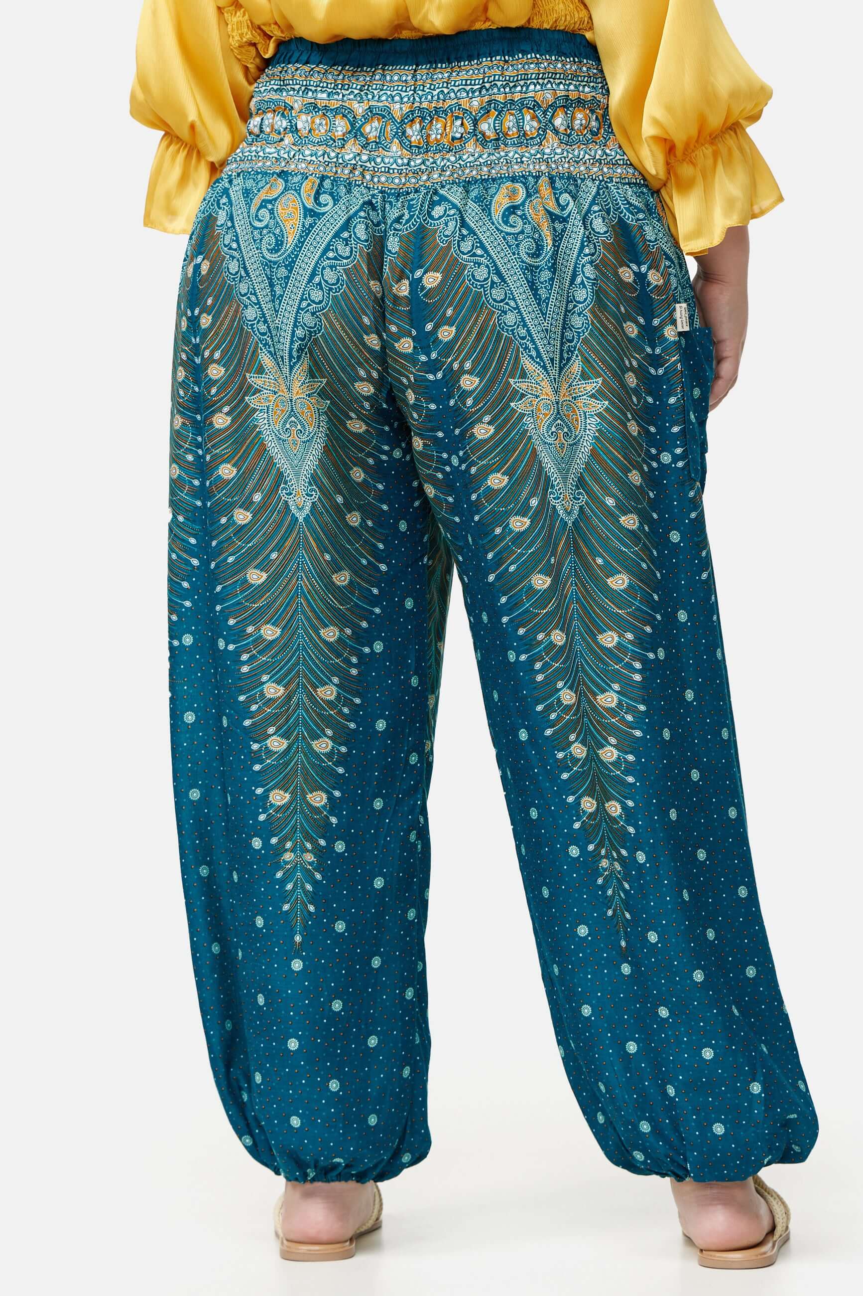 Haremshose Orientalisches Meer Plus Size von hinten close-up