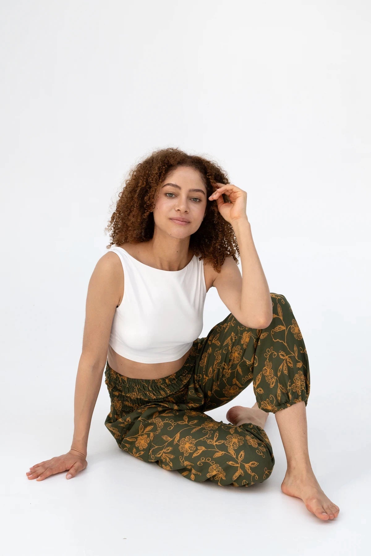 Harem Pants Olive Green Wildflower Short Version