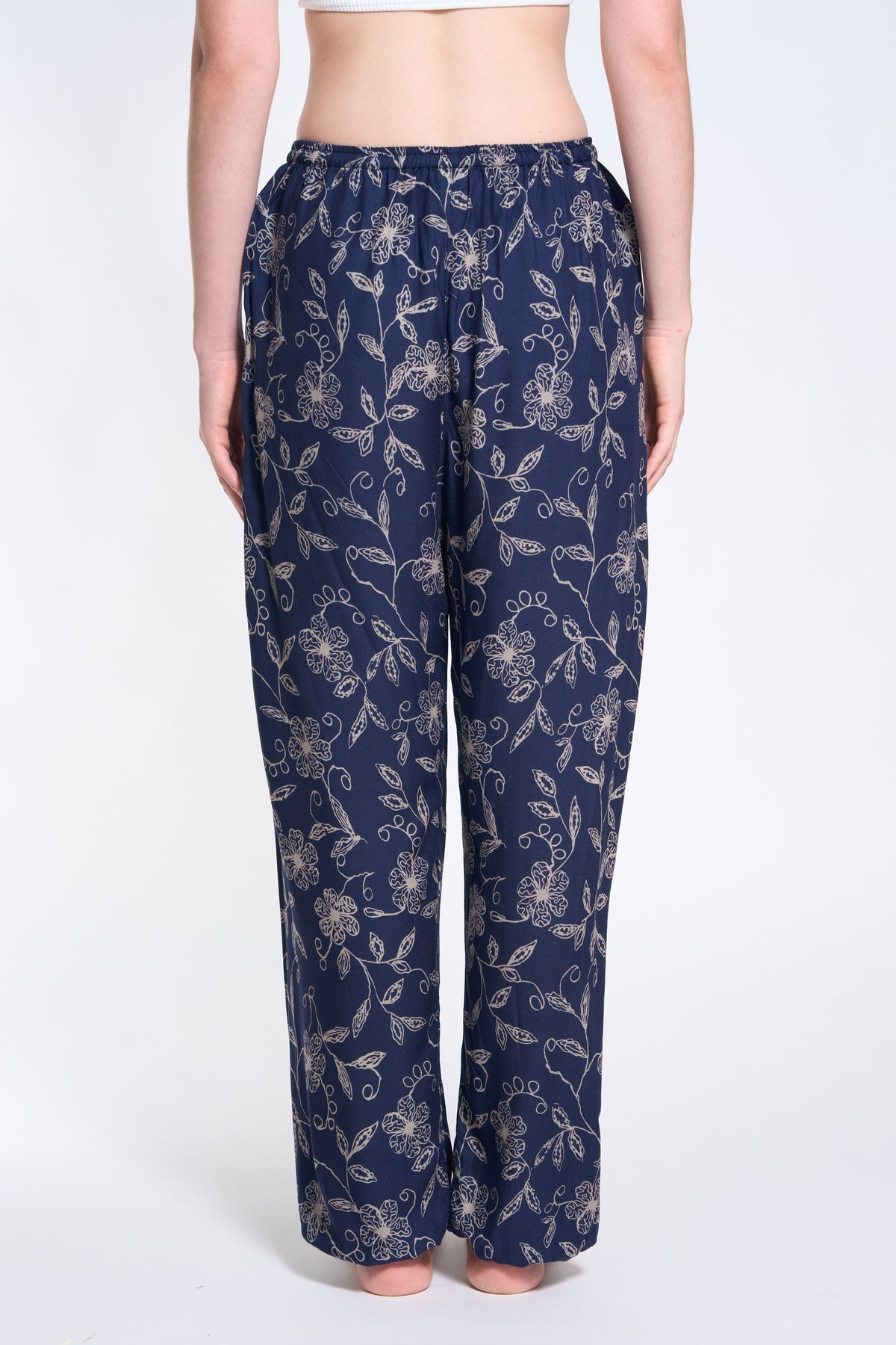 Chillerhose Tiefblaue Wildblume