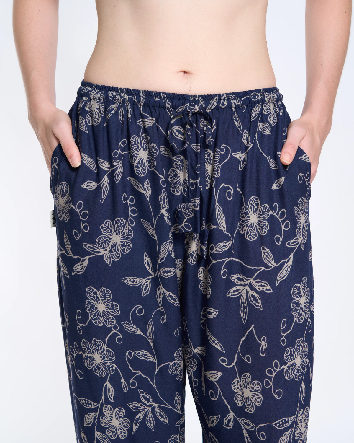 Tuch Tiefblaue Wildblume
